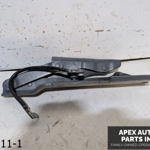 OEM 2008-2010 BMW 535XI 3.0L FRONT RIGHT PASSENGER SIDE HOOD BONNET HINGE