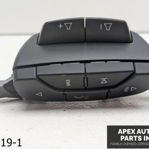 OEM 2008-2012 Buick Enclave 3.6L Steering Wheel Radio Control Switch