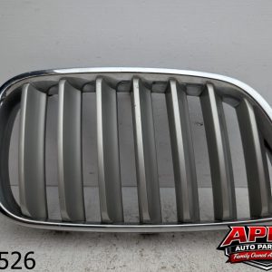 OEM 2008 BMW X3 3.0L FRONT RIGHT BUMPER KIDNEY GRILLE