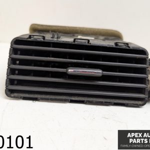 OEM 2008 Chevrolet Avalanche 5.3L Center Left Driver Vent