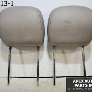 OEM 2009 Chrysler Town & Country 3.8L Leather Front Left Right Headrest Set Pair