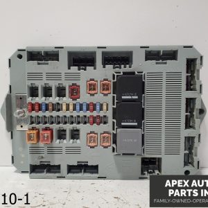 OEM 2009 Jaguar XF 4.2L Junction Fuse Box Relay Control Module