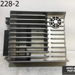 OEM 2009 Mercedes E350 Harman / Becker Audio Radio Amplifier AMP Module