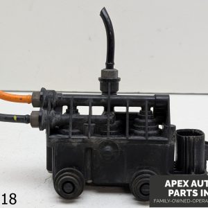 OEM 2010-2012 Range Rover Sport 4.4L Air Suspension Reservoir Tank Valve Block
