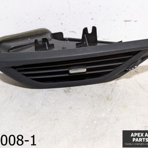 OEM 2010-2017 Chevrolet Equinox 2.4L Drivers Left Side Central Dash air Vent