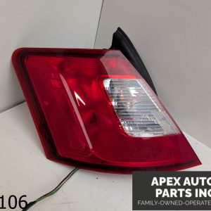 OEM 2010 Ford Taurus 3.5L Driver Left Side Tail Light Taillight