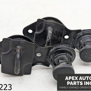 OEM 2010 Mercedes ML350 3.5L Front Hood Bonnet Release Lock Safety Latch