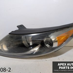 OEM 2011-2013 Kia Sportage 2.4L halogen front left headlight