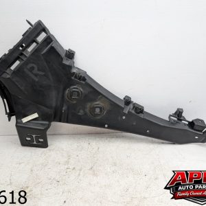OEM 2011 Audi Q7 3.0L FRONT WIND GUIDE COVER RIGHT