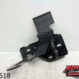 OEM 2011 Audi Q7 3.0L HOOD BONNET SAFETY LATCH LOCK RELEASE FRONT