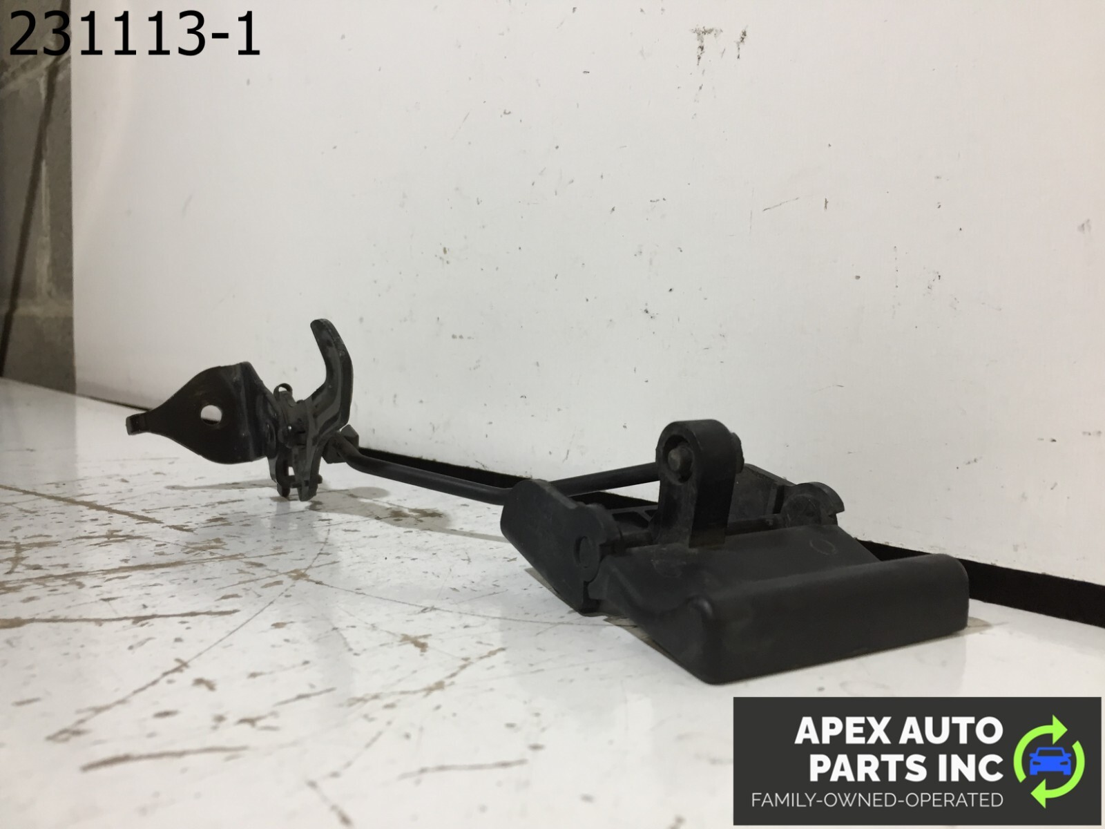 OEM 2011 Kia Sedona HOOD BONNET SAFETY CATCH LATCH LOCK W/ RELEASE CABLE - Image 7