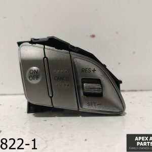 OEM 2012 Hyundai Tucson 2.4L STEERING WHEEL CONTROL SWITCH