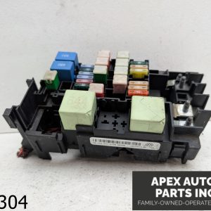 OEM 2012 Volkswagen Passat 2.5L Fuse Box Control Module