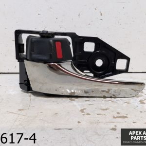 OEM 2013-2015 Toyota Avalon 3.5L Door Handle Inner Driver