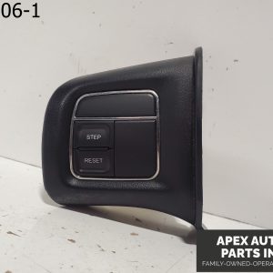 OEM 2013 Dodge Avenger 2.4L CRUISE CONTROL STEP RESET WHEEL SWITCH