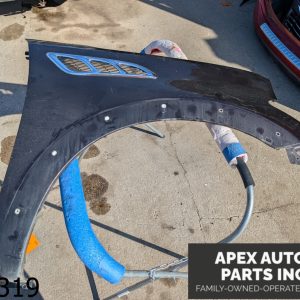 OEM 2013 Infiniti QX56 5.6L Passenger Right Fender