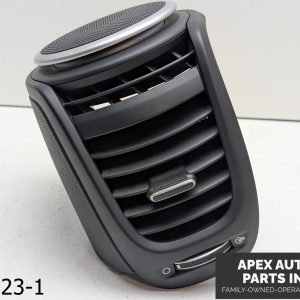 OEM 2014-2016 Kia Soul 1.6L driver Left Gray Outer Dash Air AC Vent