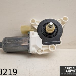 OEM 2014 Chrysler Town & Country 3.6L  Power Window Motor Front