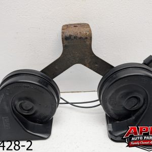 OEM 2014 Jeep Cherokee 2.4L Horn dual
