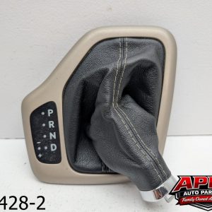 OEM 2014 Jeep Cherokee 2.4L Shifter Gear Floor Shift Selector TRIM SHIFT BOOT