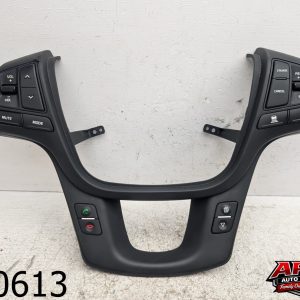 OEM 2014 Kia Cadenza 3.3L STEERING WHEEL AUDIO CRUISE CONTROL SWITCH