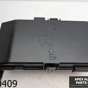 OEM 2015 Chrysler 200 3.6L Fuse Box Engine Compartment Sedan