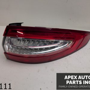 OEM 2015 Ford Fusion 2.5L Passenger Right RH Side Tail Light Taillight