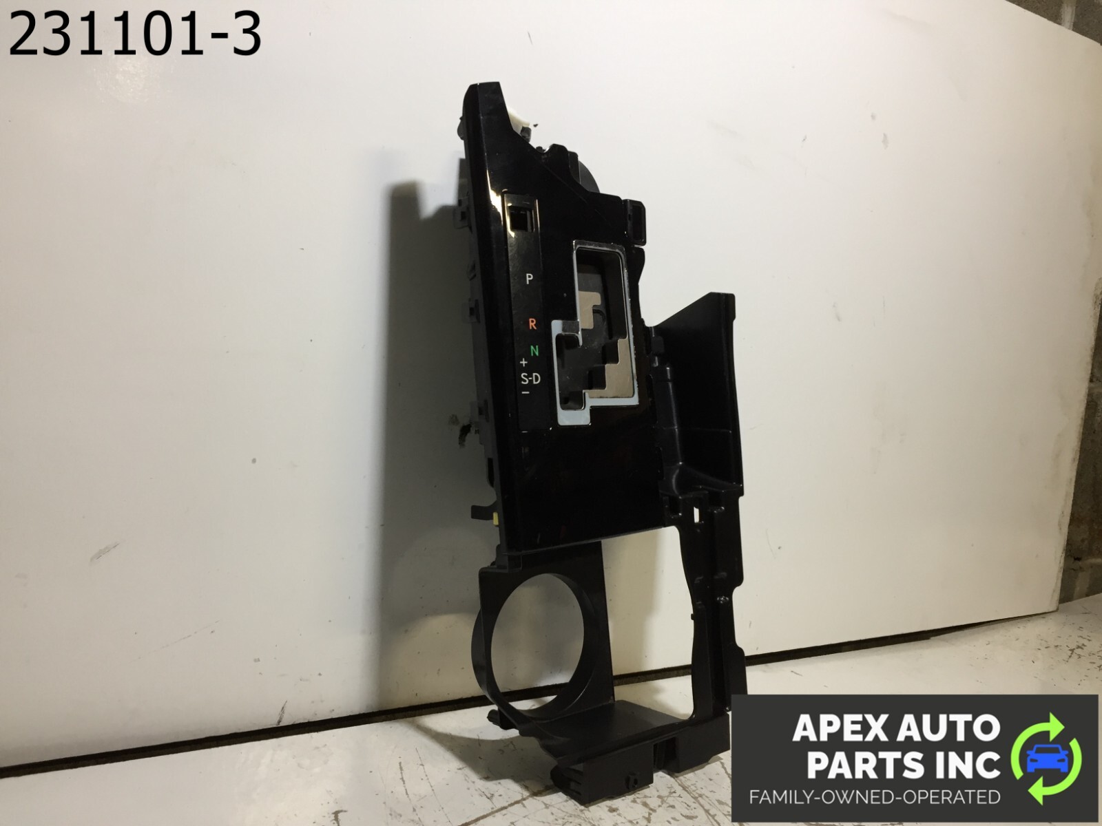 OEM 2015 Lexus ES350 FRONT FLOOR CENTER CONSOLE SHIFTER FINISH PANEL TRIM BLACK - Image 3