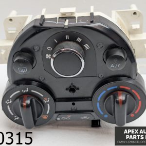 OEM 2016 Nissan Versa Note 1.6L A/C Heater Temperature Climate Control