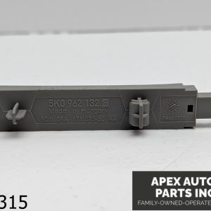 OEM 2016 Volkswagen Tiguan 2.0L SMART KEYLESS KEY LESS ENTRY ANTENNA MODULE