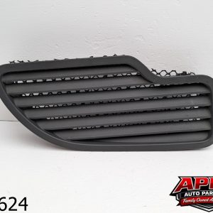 OEM 2017 Ford C-Max 2.0L REAR RIGHT SIDE TRUNK QUARTER PANEL TRIM GRILLE