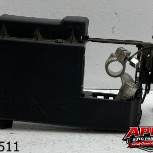 OEM 2019 Chevrolet Equinox 1.5L BATTERY TERMINAL FUSE BLOCK