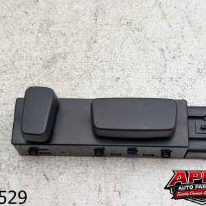 OEM 2019 Mitsubishi Outlander 2.5L Front Right Seat Switch