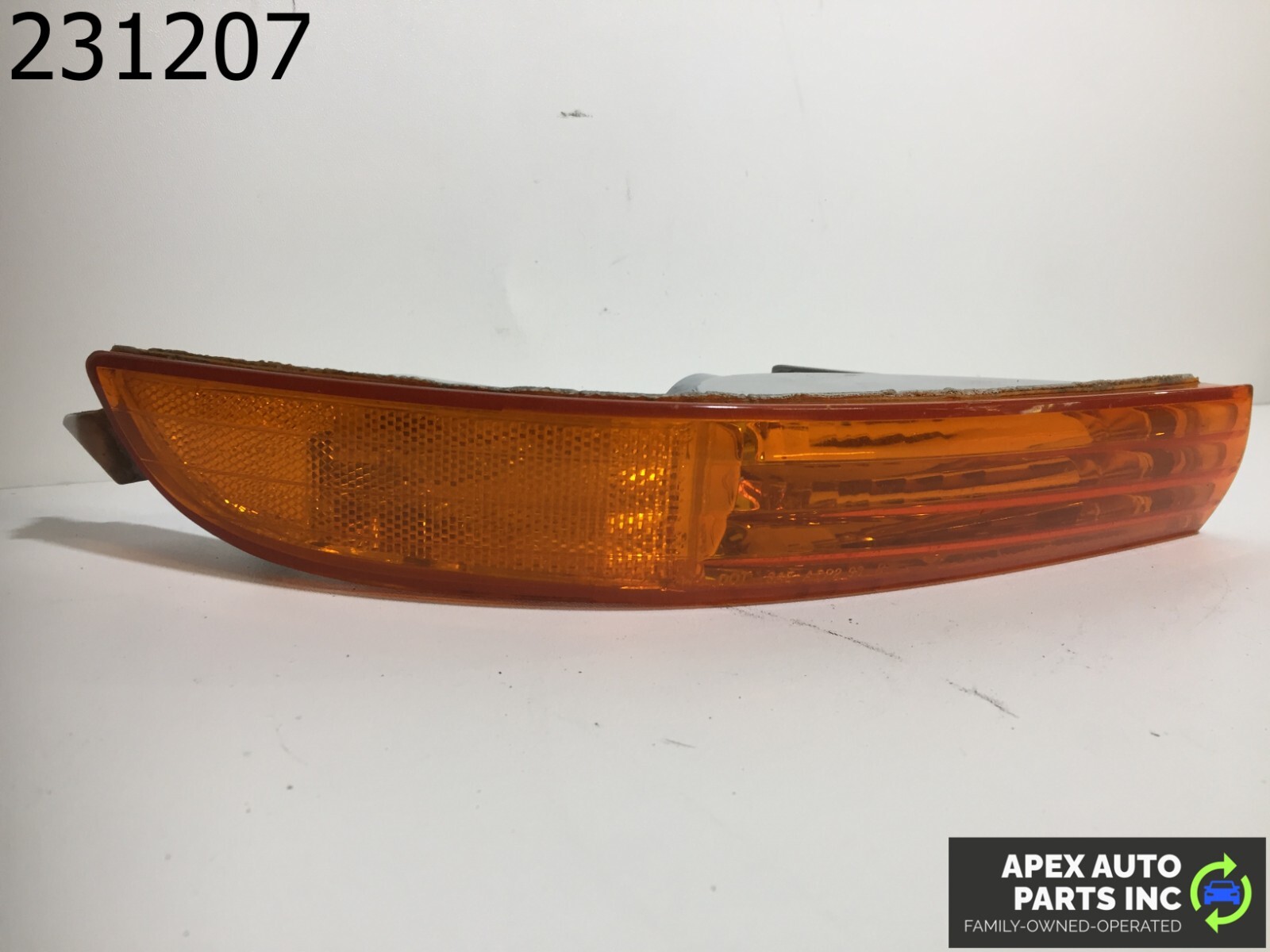 OEM ACURA CL 1999 front passenger bumper turn signal light R 045-4952 - Image 3
