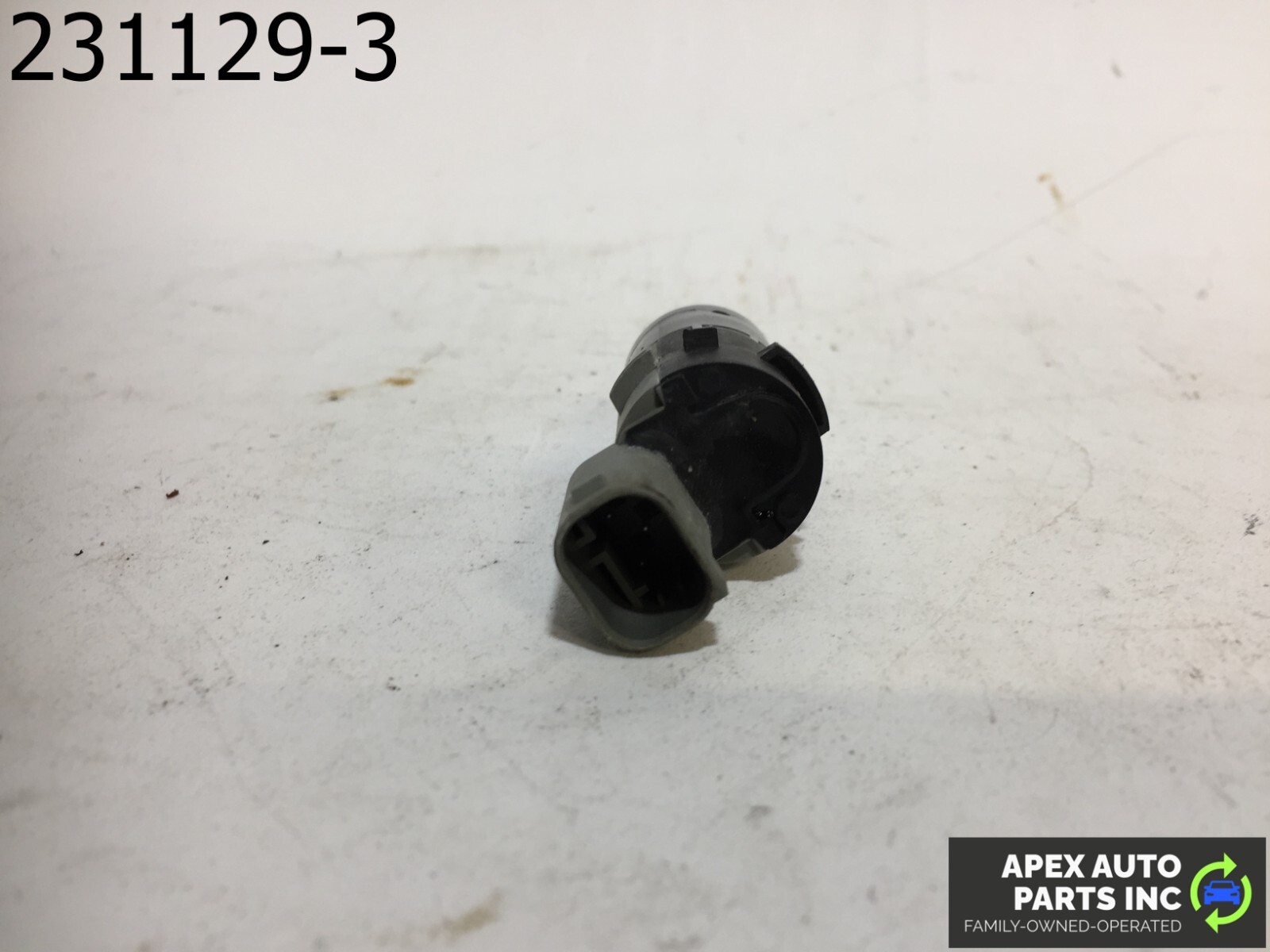 OEM BMW 745Li 2003 Parking Distance Control Sensor OEM - Image 5