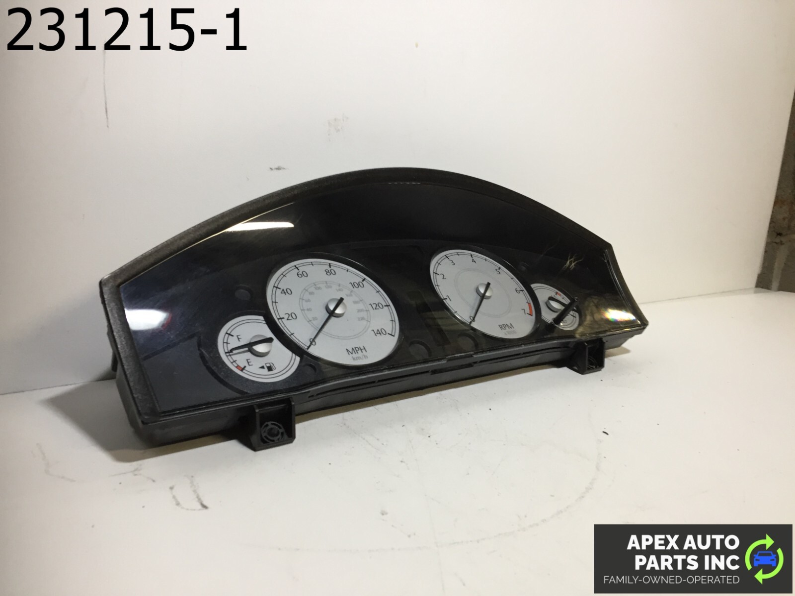 OEM Chrysler 300 2006 Speedometer Gauge Cluster p56044940af - Image 3