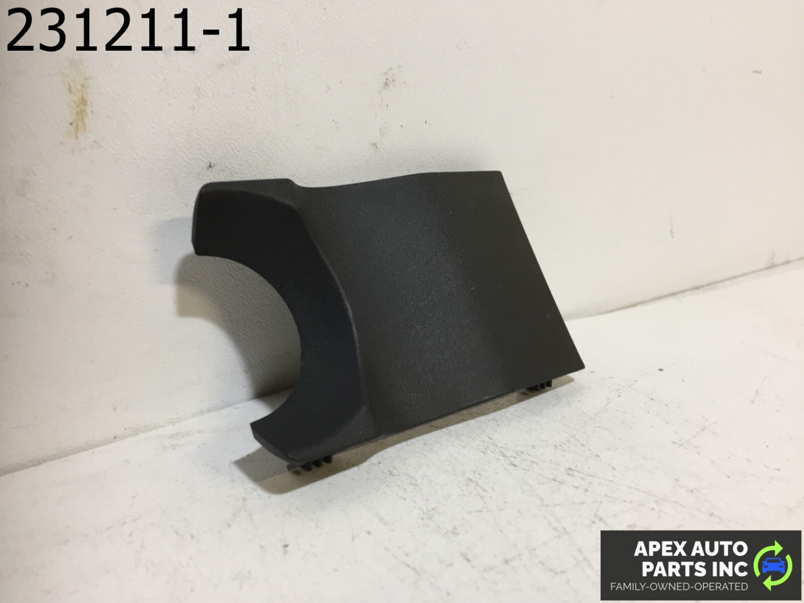 OEM GMC Terrain 2014 Windshield Sensor Mount Bracket Cover 20924034 - Image 3