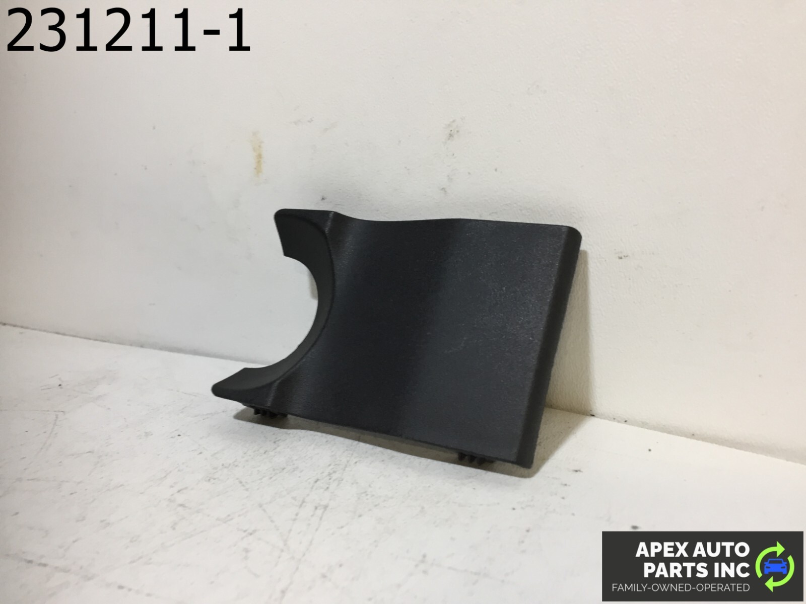 OEM GMC Terrain 2014 Windshield Sensor Mount Bracket Cover 20924034 - Image 4