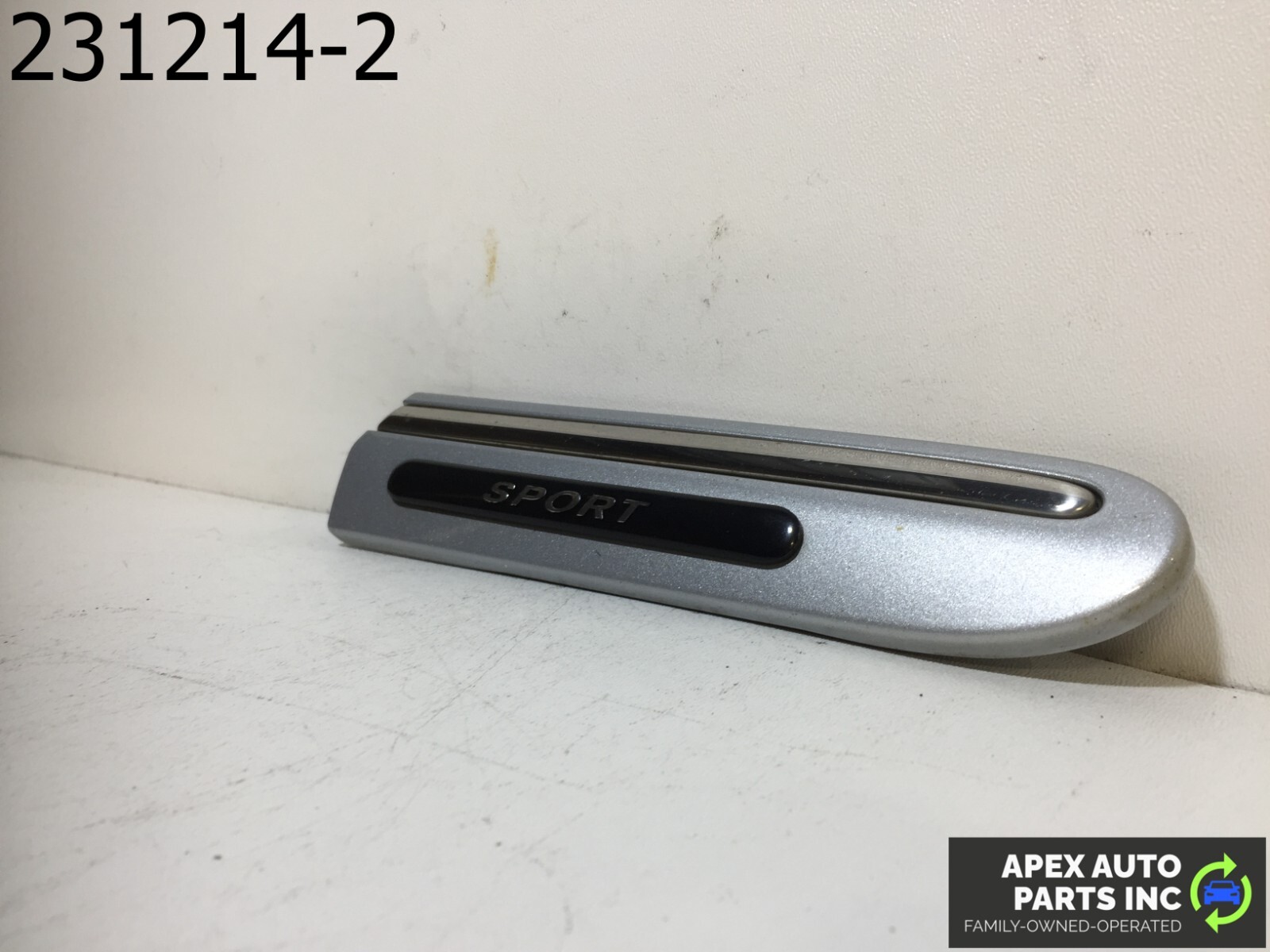 OEM Mercedes C230 2006 Front Right Passenger Fender sport Molding Trim - Image 4