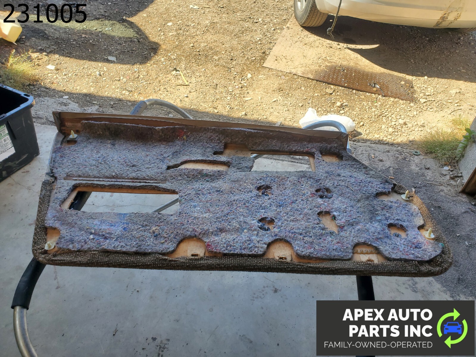 OEM Pontiac Fiero 1985 FRONT INTERIOR DRIVER DOOR TRIM PANEL - Image 9