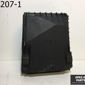 OEM Volkswagen CC 2012 Engine Under Hood Fuse Relay Box Circuit Block Assembly